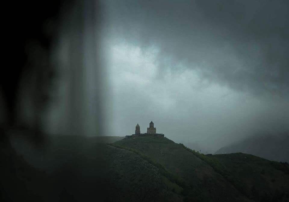 Guest House Elguja Qushashvili Kazbegi Ngoại thất bức ảnh